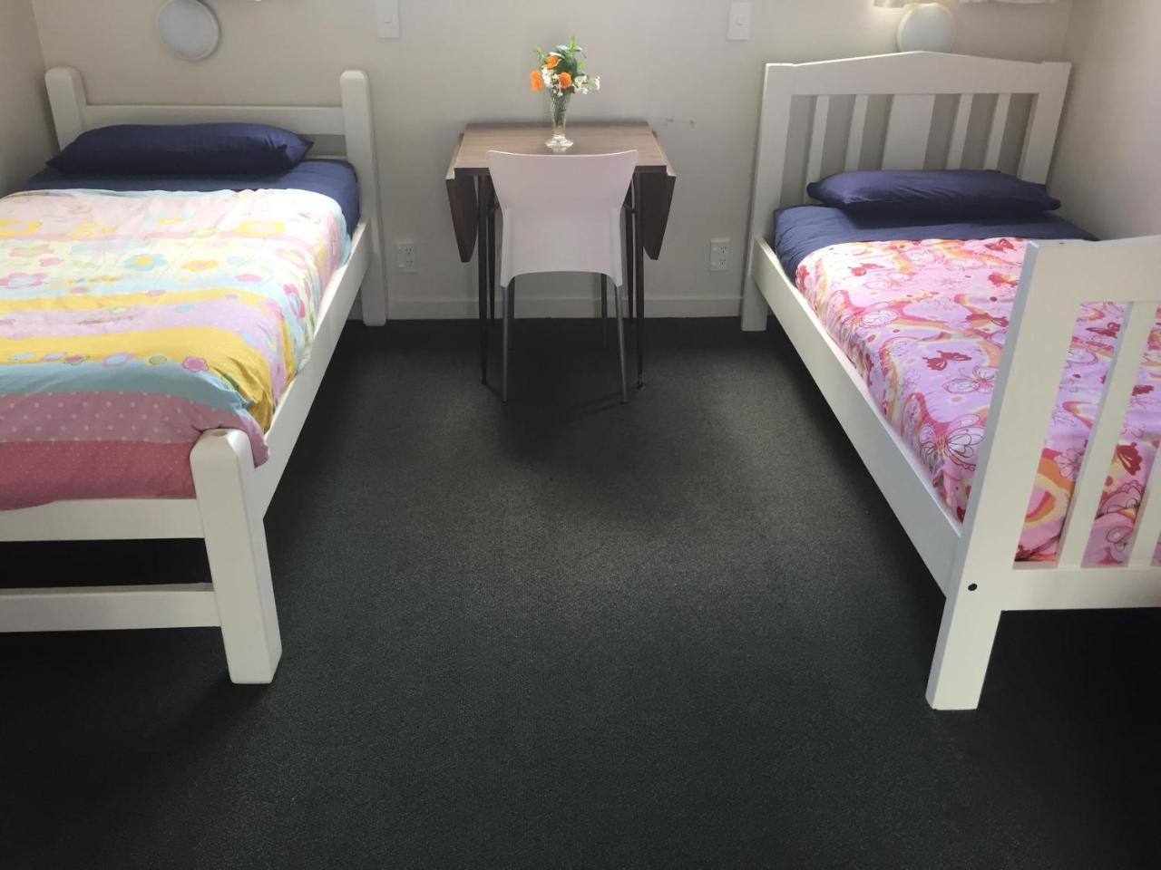 Tripinn Modern Motels & Affordable Accommodation Westport Dış mekan fotoğraf